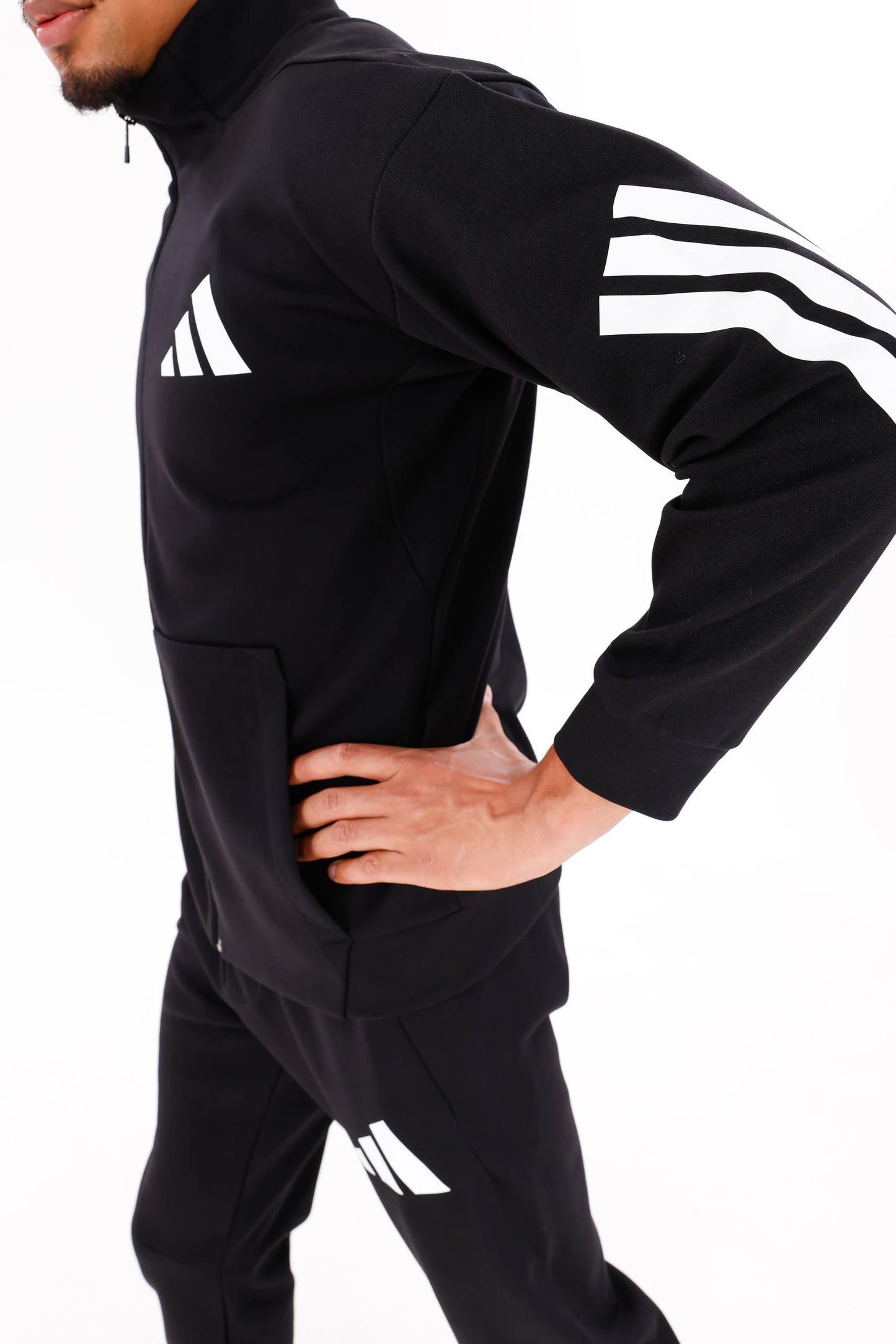 تـراك أديـداس